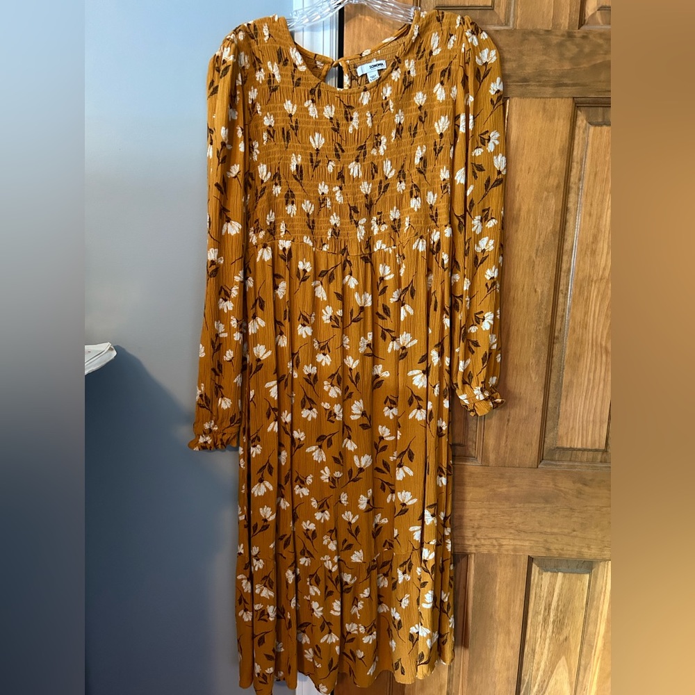 Sonoma floral maternity dress- small